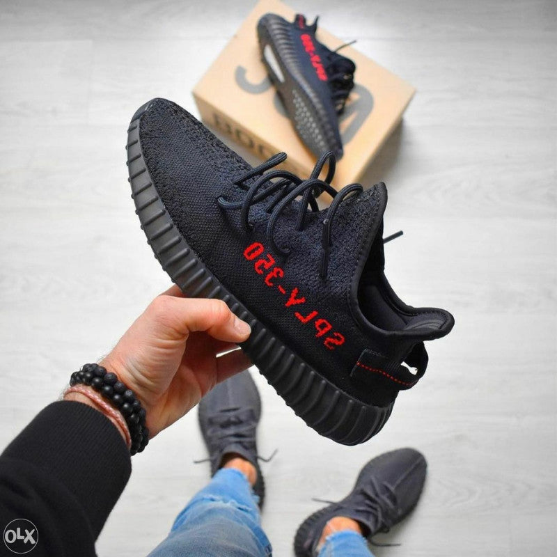 Yeezy Boost 350 V2 Bred