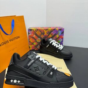 Louis Vuitton Trainers - Black Leather