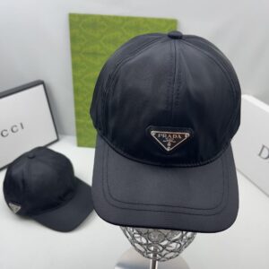 Prada Re-Nylon Pet - Classic