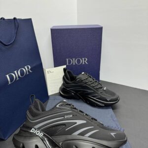 Dior B44