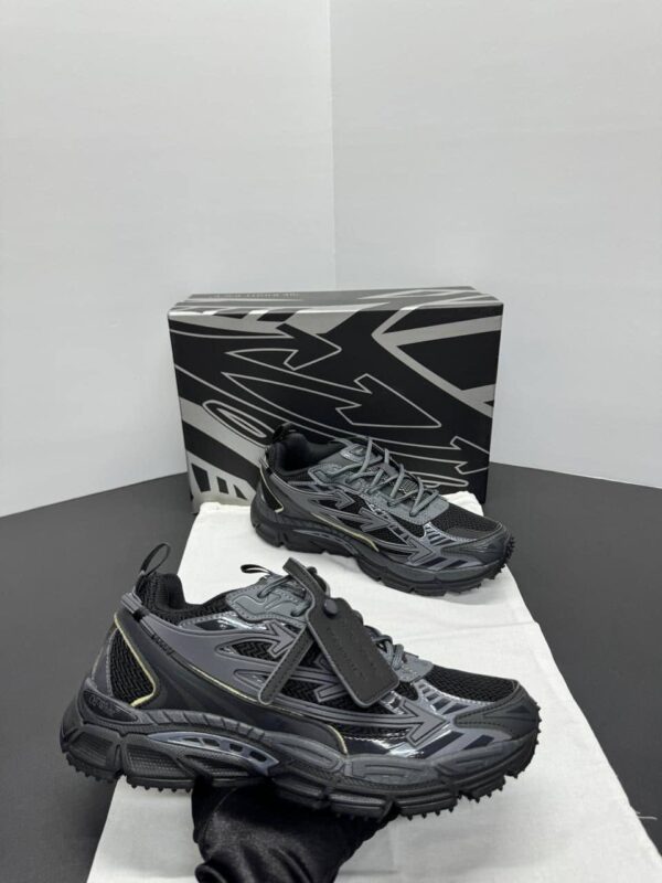 Off White Be Right Back Sneakers
