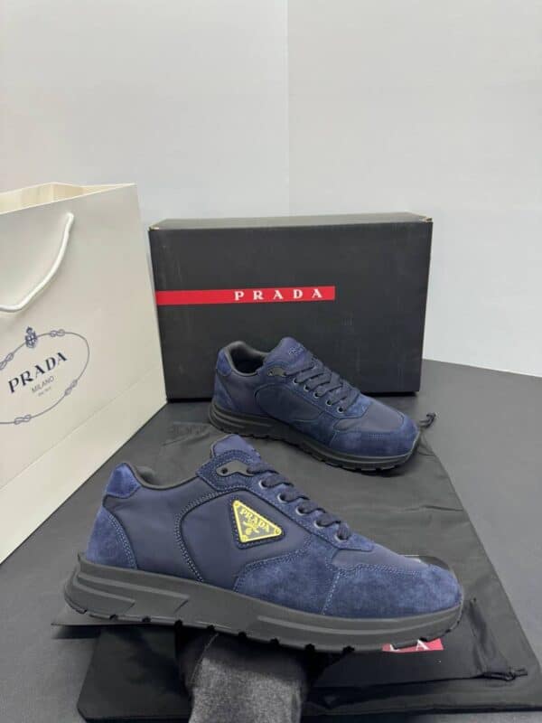 Prada Prax 2.0 - Navy