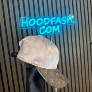 Louis Vuitton Get Ready Pet - Pink