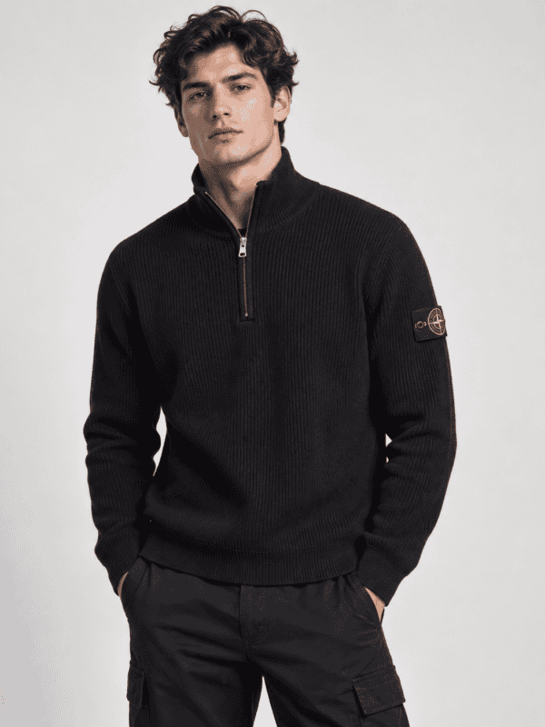 Stone Island Quarter Zip - Black